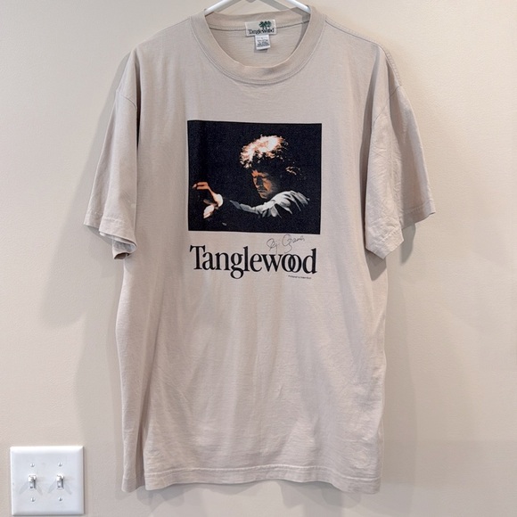 🔥Seiji Ozawa Beige Graphic T-Shirt from Tanglewood🔥 - Picture 1 of 6